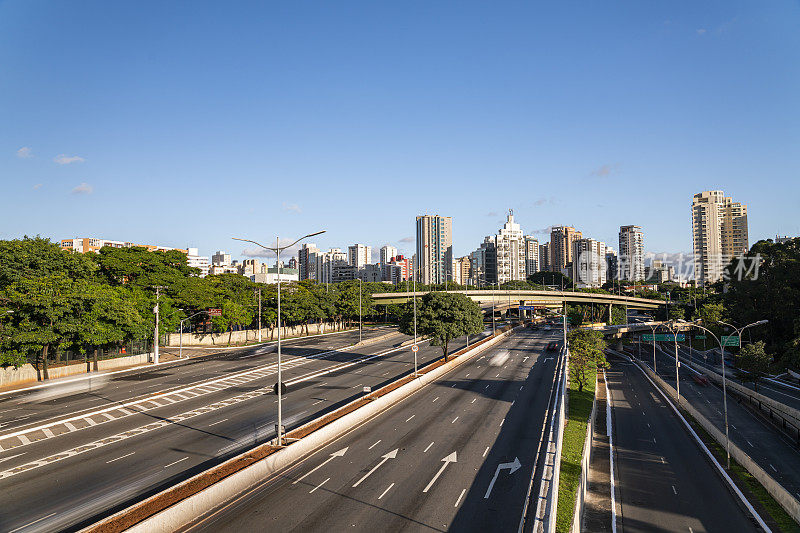 23 de Maio大道，靠近Ibirapuera公园，圣保罗市